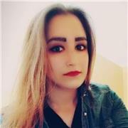 Laureata in lingua inglese e cinese alla università Kore di Enna